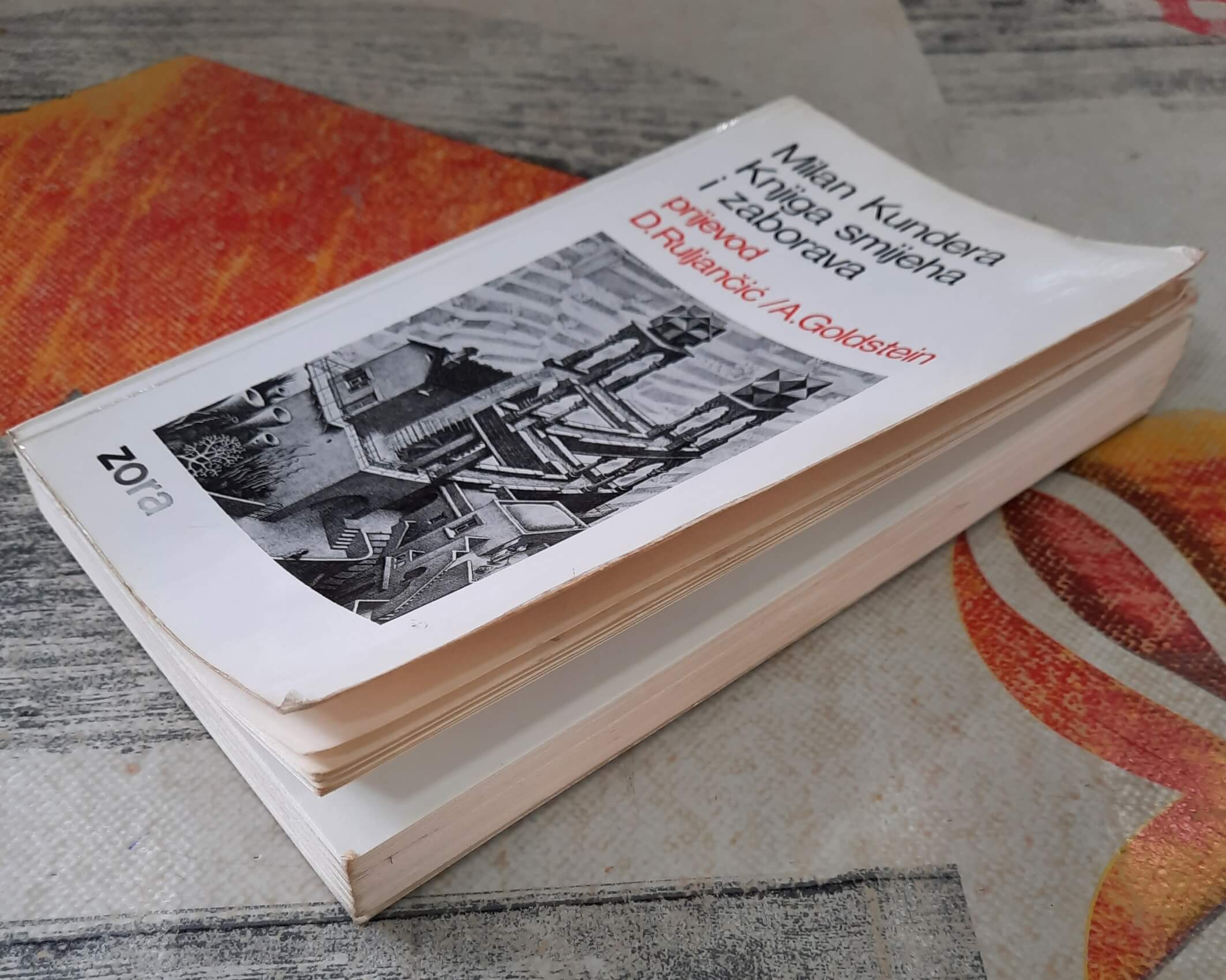 Knjiga smijeha i zaborava - Milan Kundera