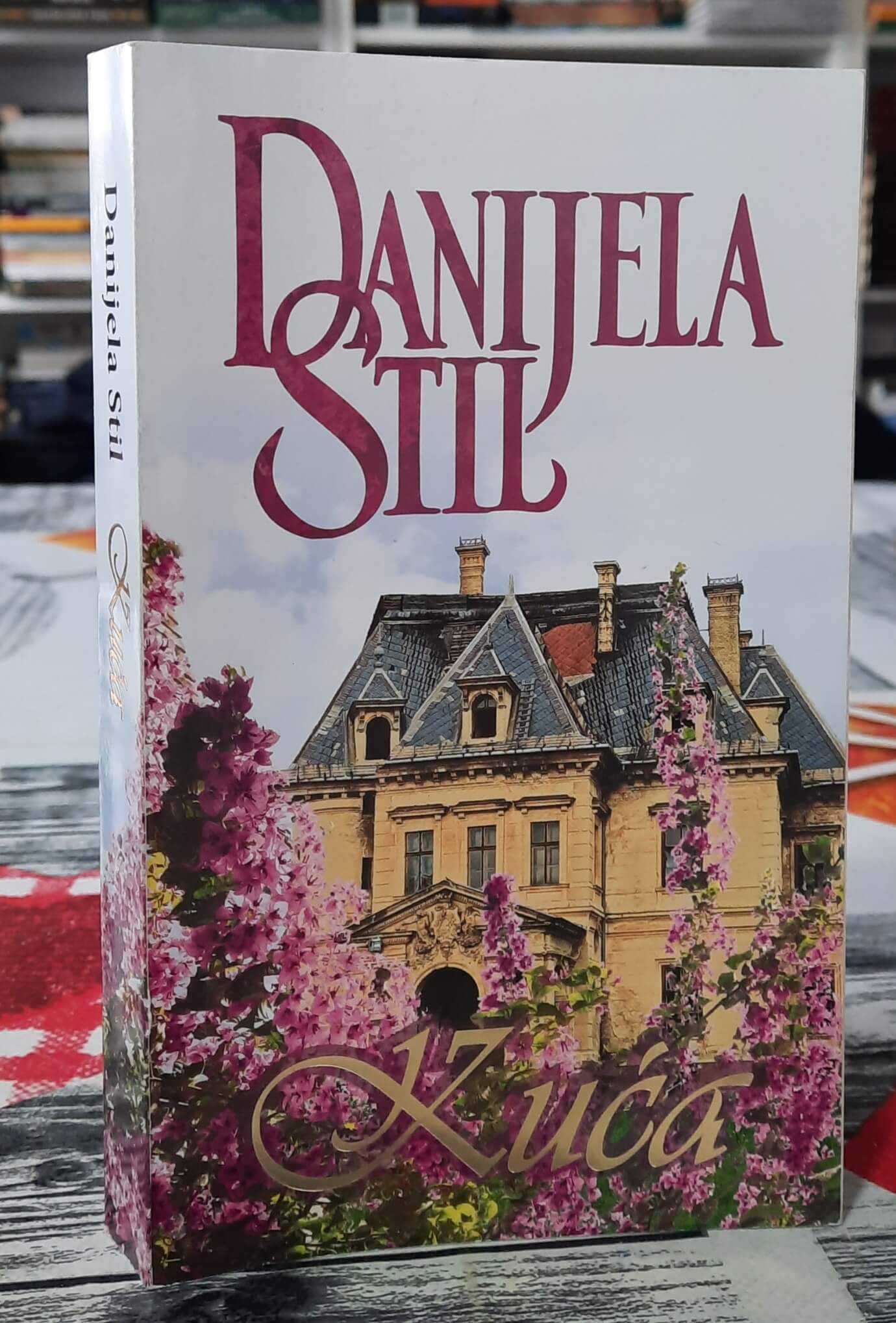 Kuća - Danijela Stil