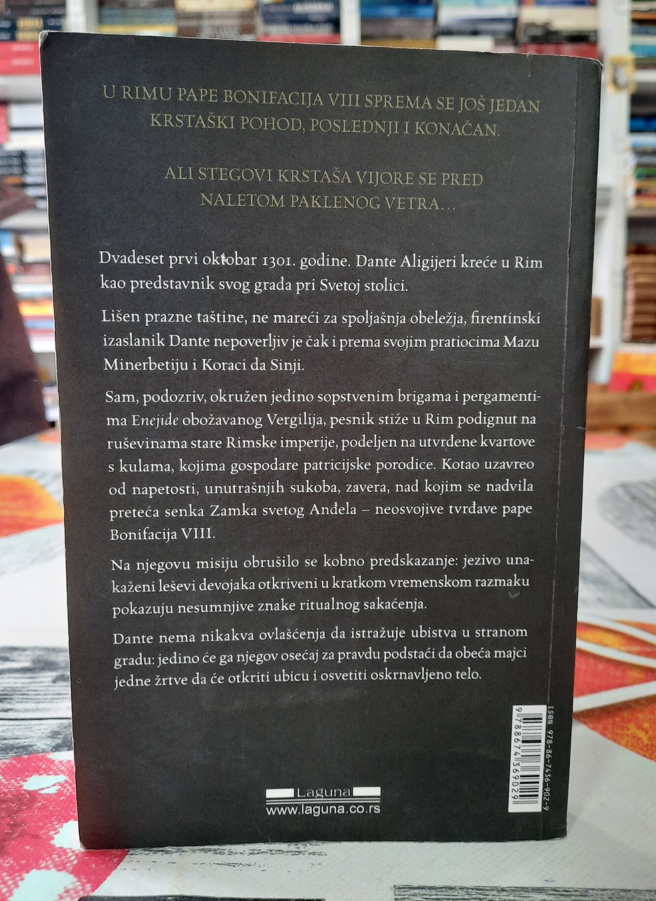 Krstaši tame - Đulio Leoni