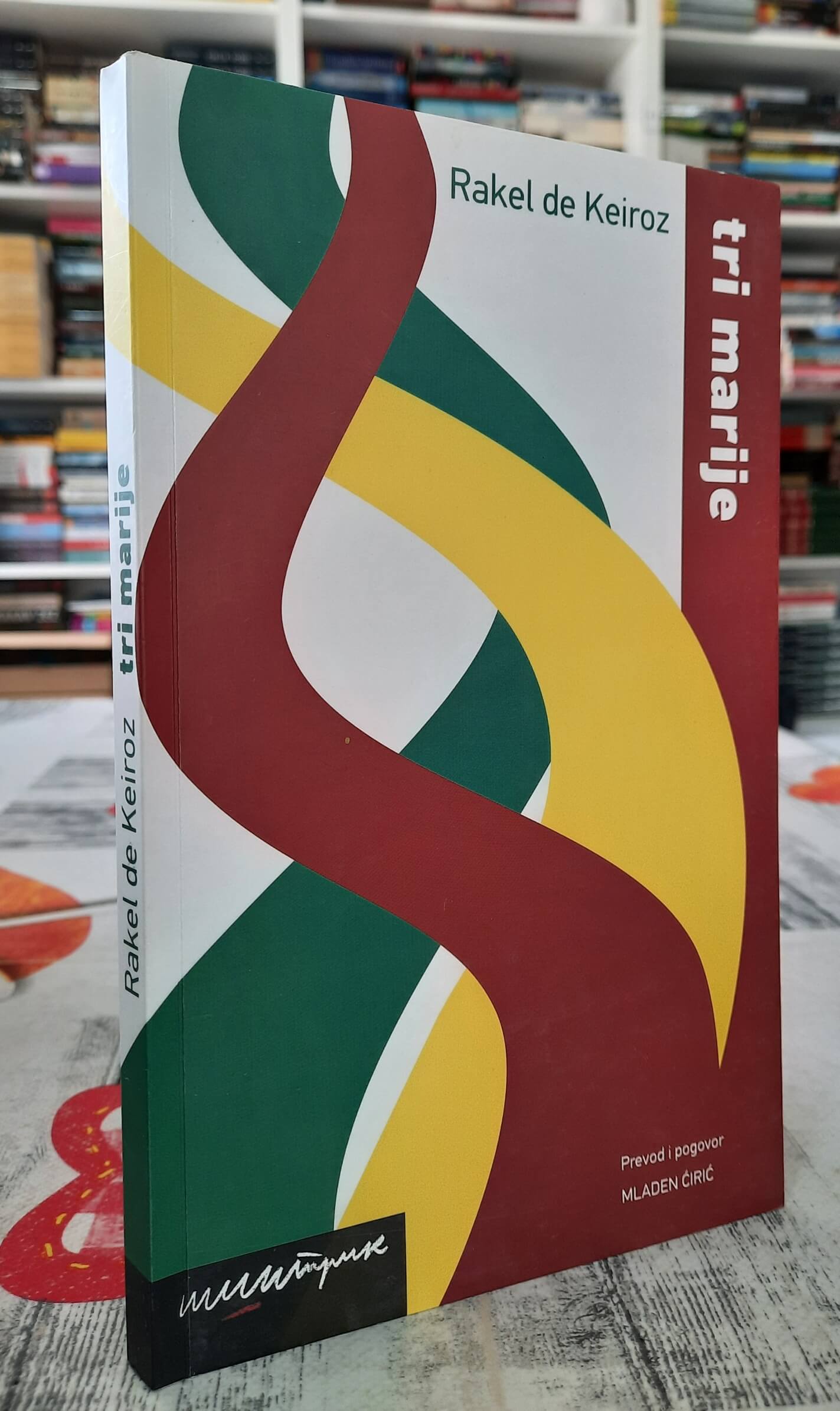 Tri Marije - Rakel de Keiroz