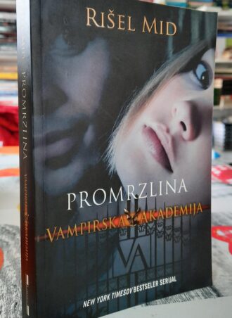 Promrzlina Vampirska akademija - Rišel Mid