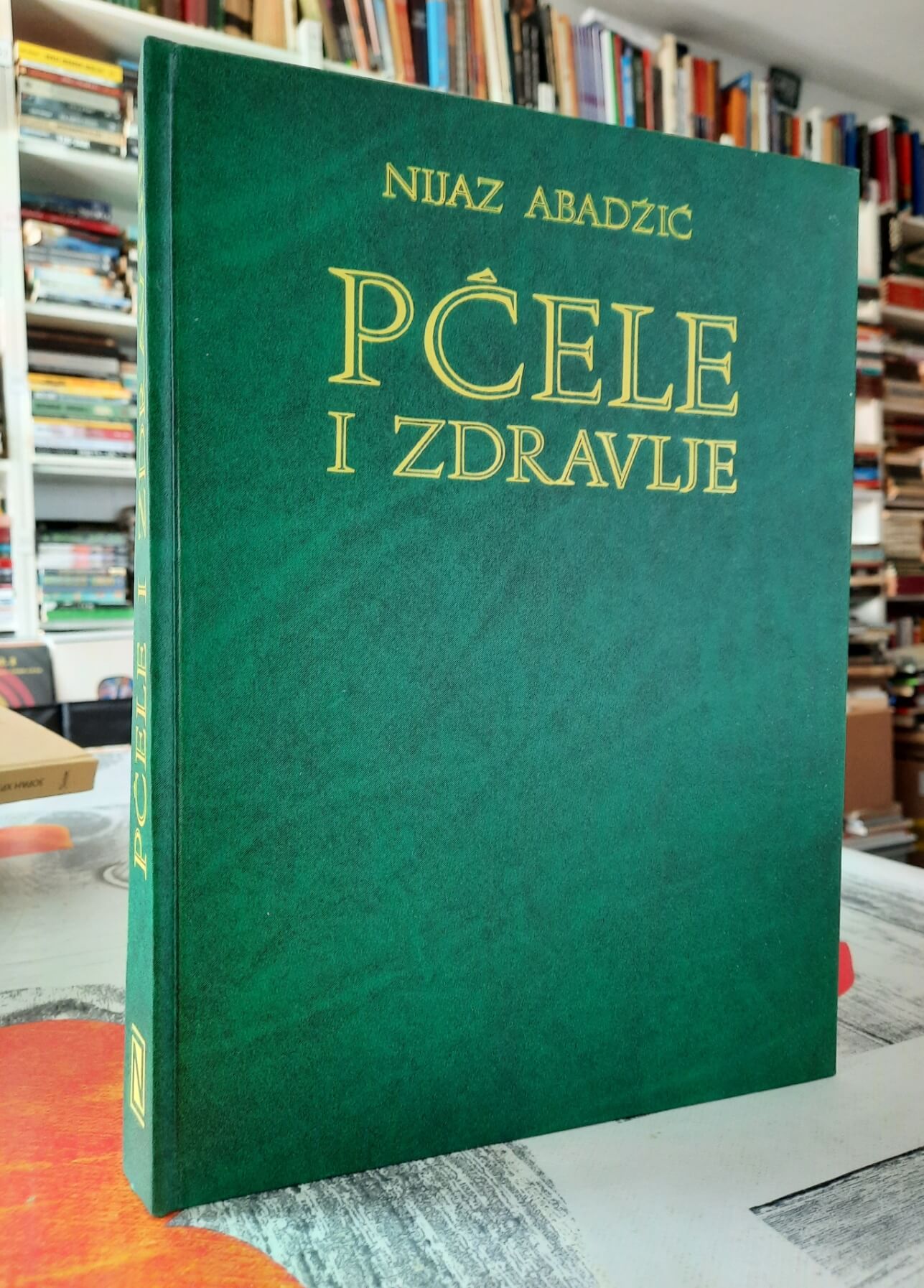 Pčele i zdravlje - Nijaz Abadžić