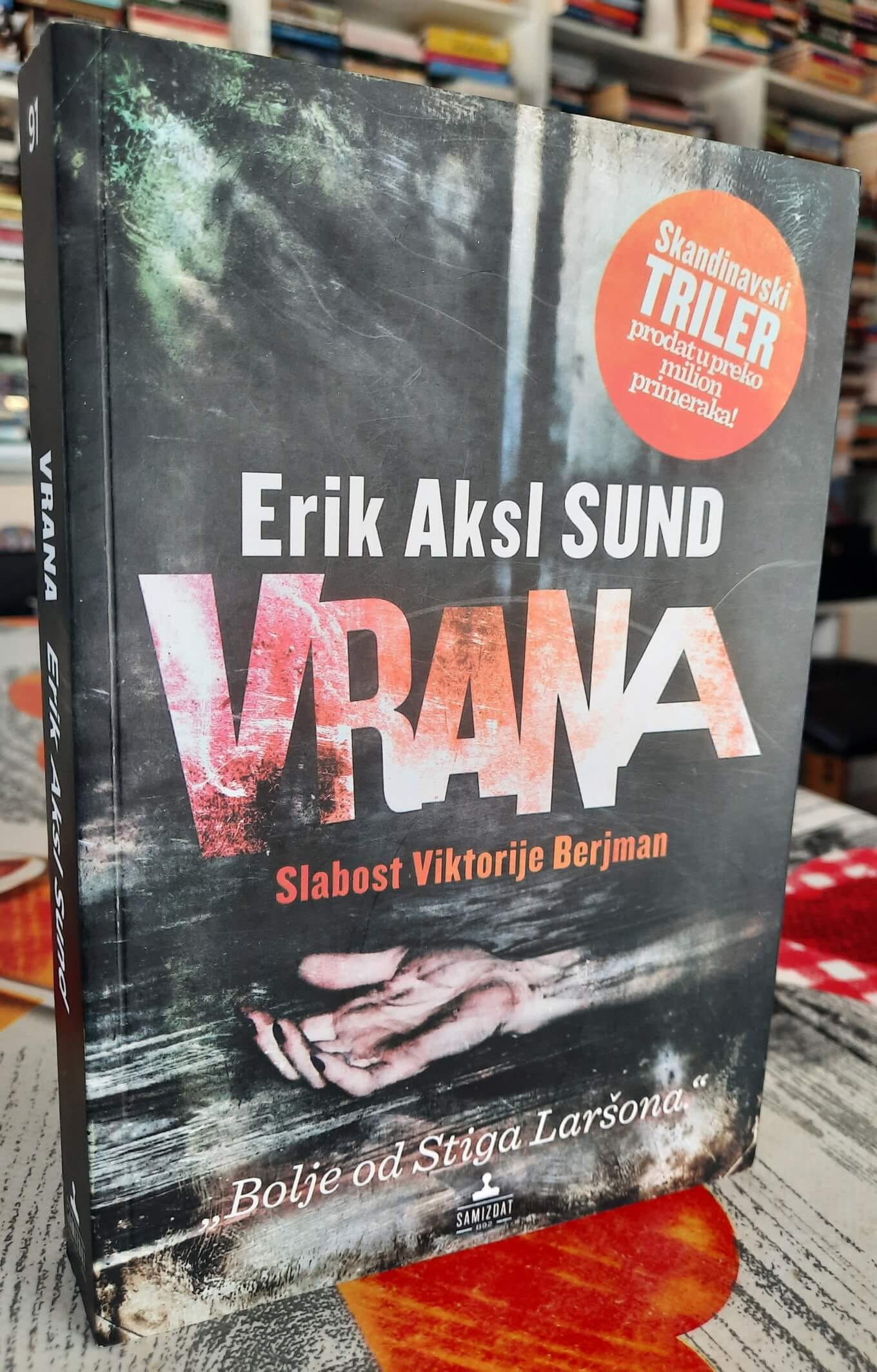 Vrana - Erik Aksl Sund