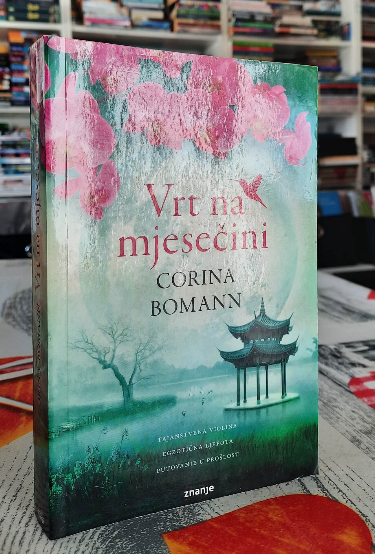 Vrt na mjesečini - Corina Bomann