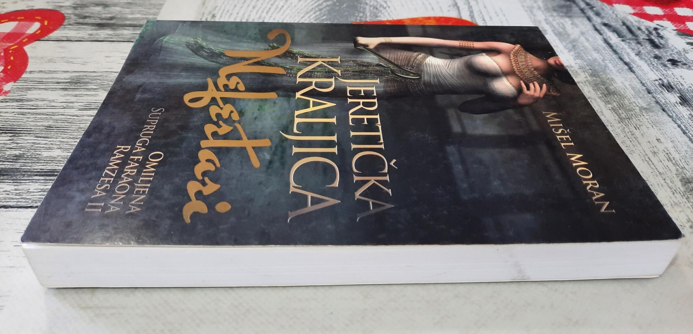 Jeretička Kraljica Nefertari - Mišel Moran