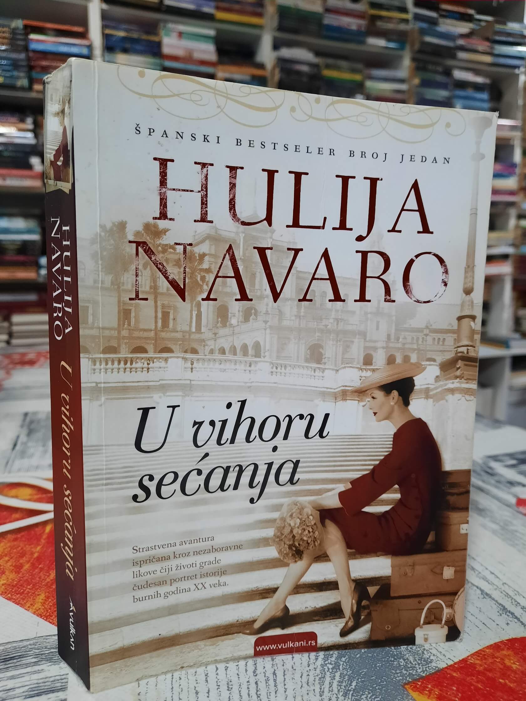 U vihoru sećanja - Hulija Navaro