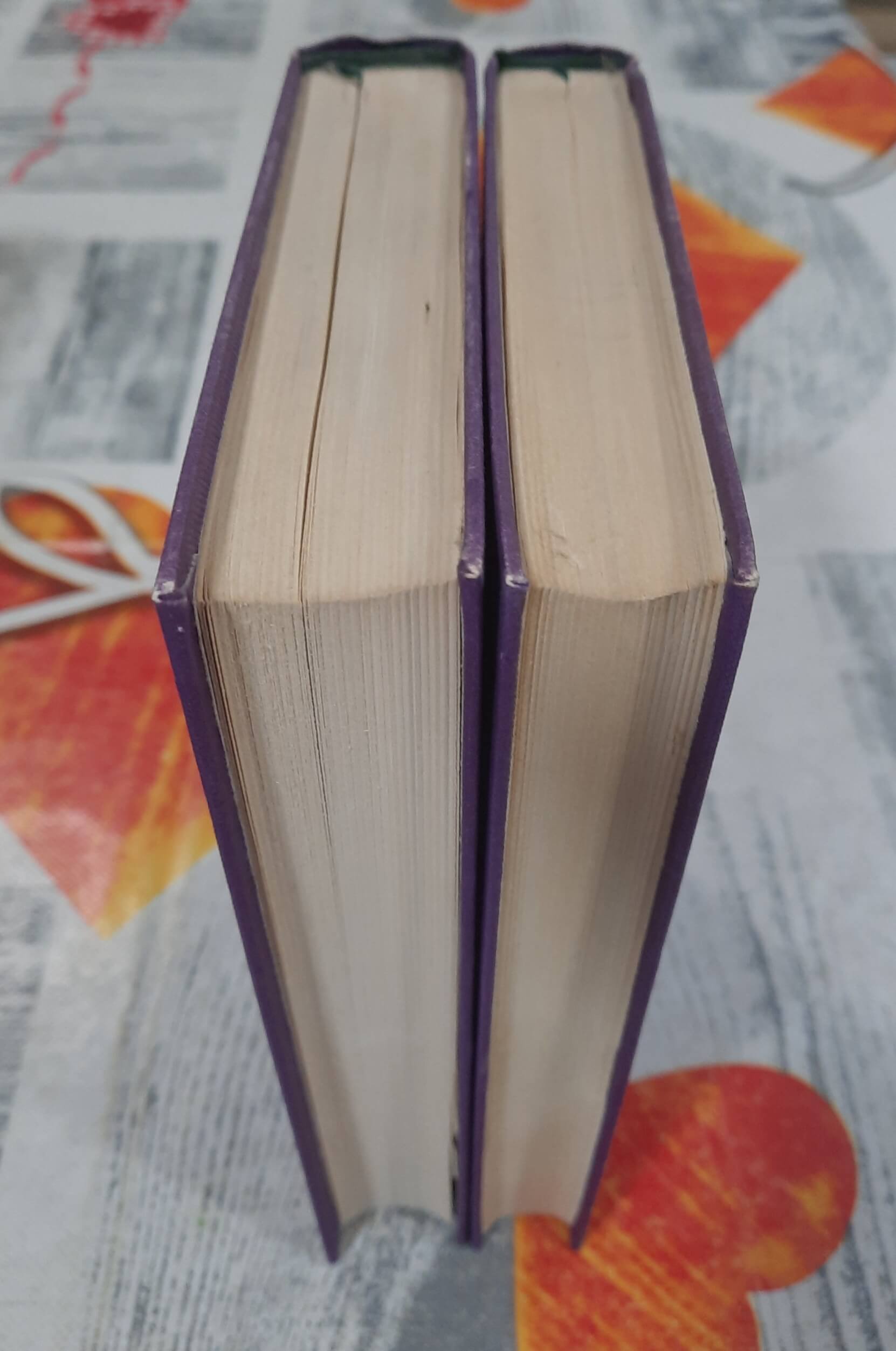 Nitko nije otok I i II deo - J. M. Simmel