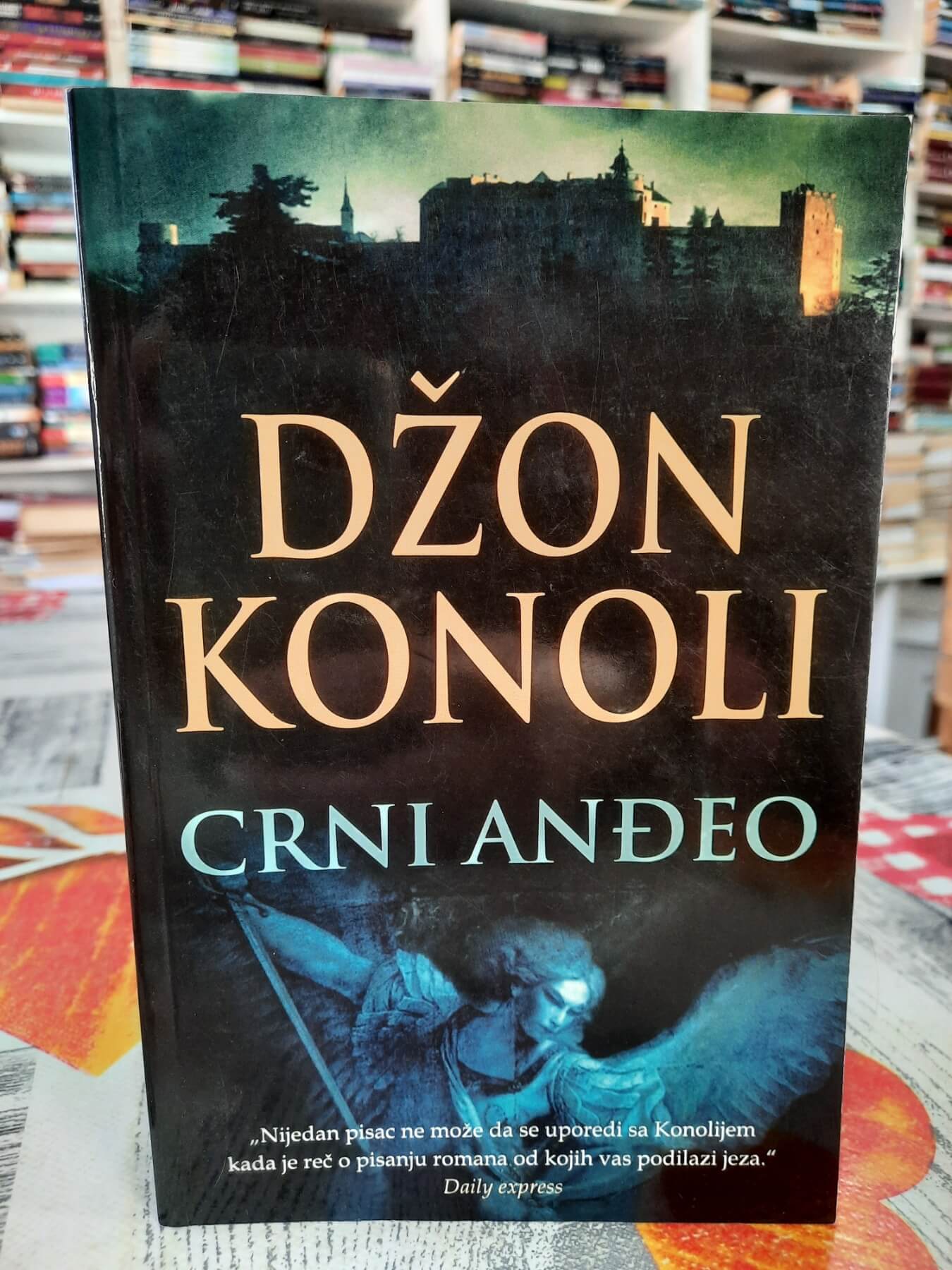 Crni anđeo - Džon Konoli