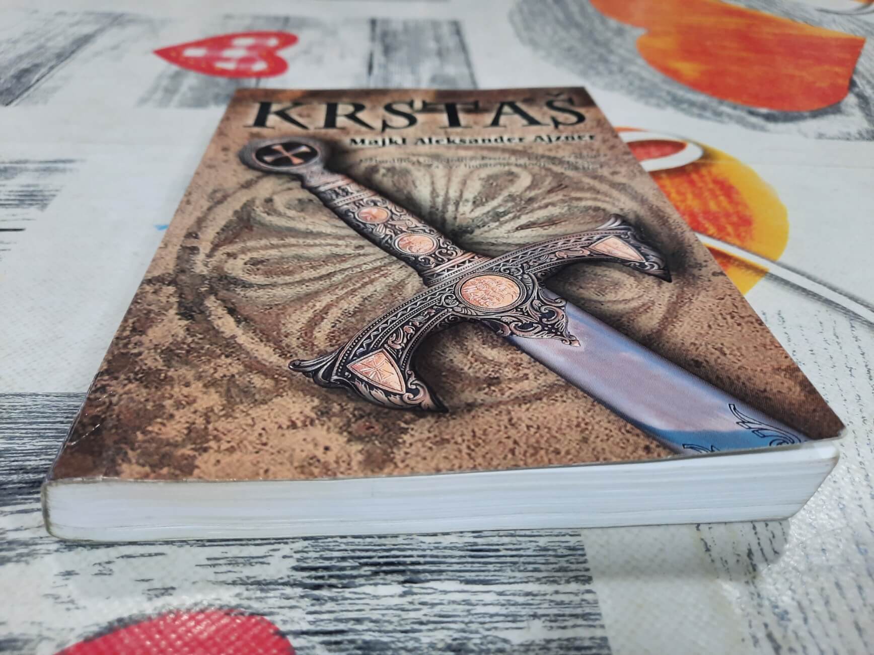 Krstaš - Majkl Aleksander Ajzner