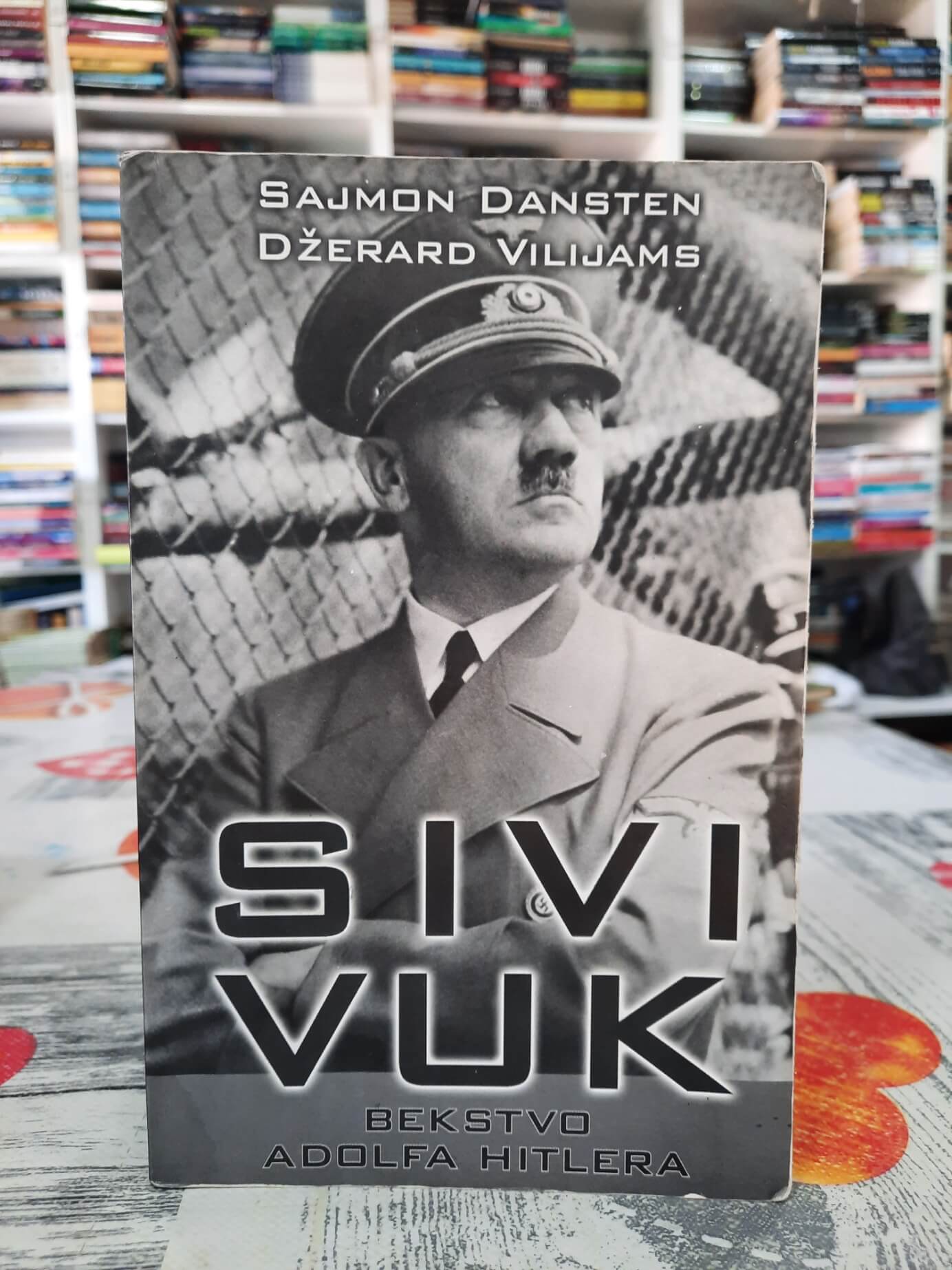 Sivi vuk - Sajmon Dansten