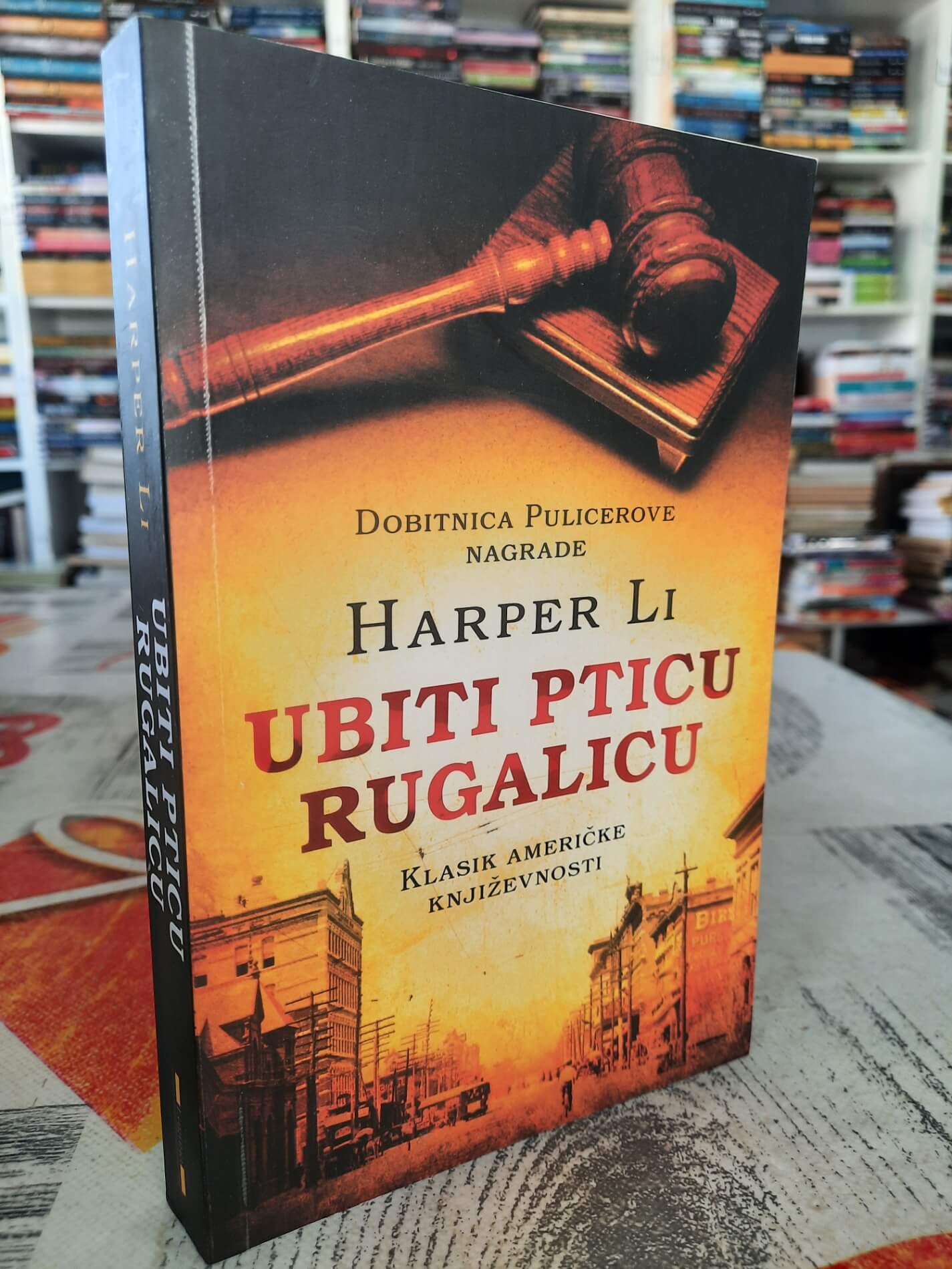 Ubiti pticu rugalicu - Harper Li