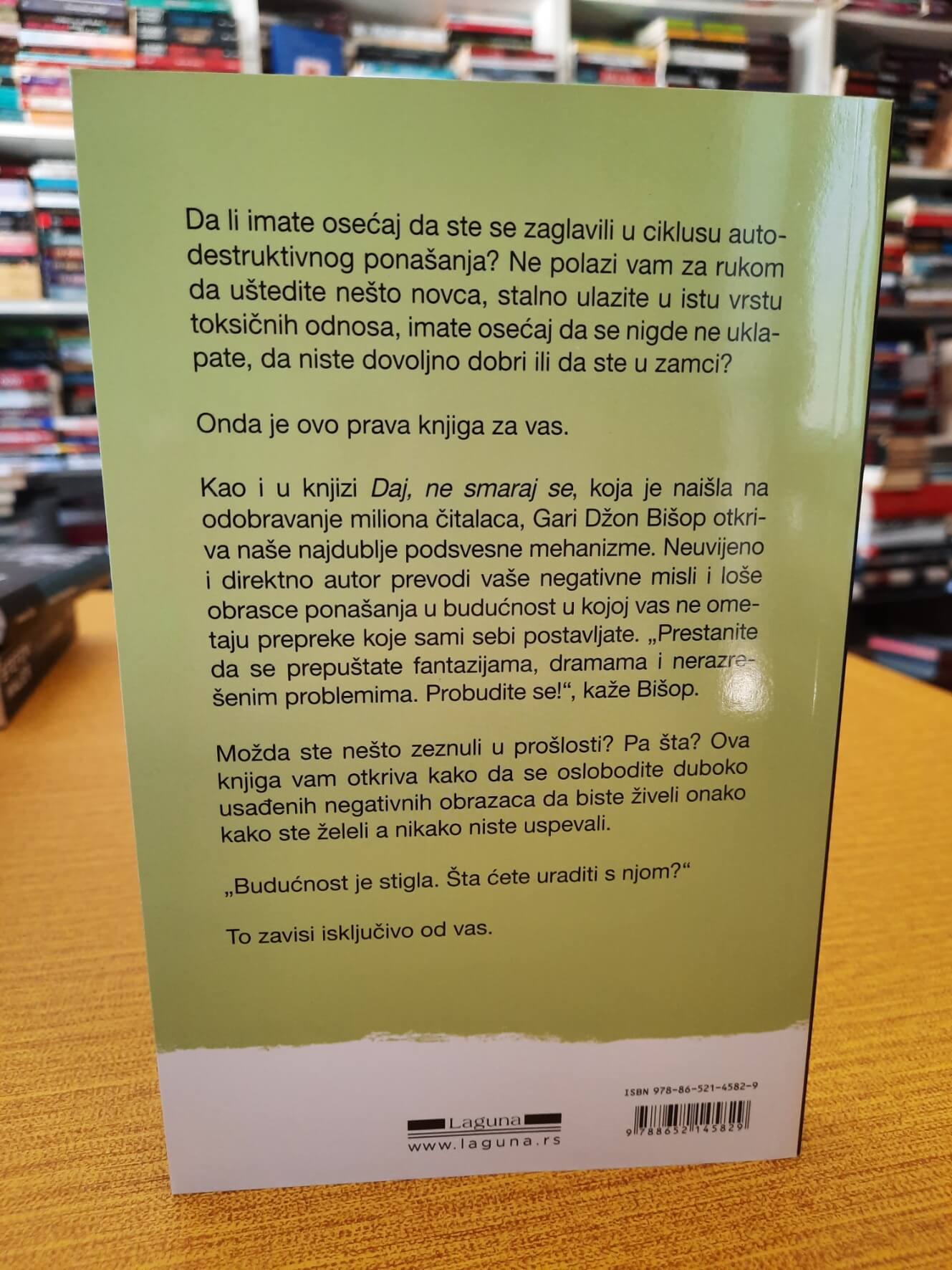 Mani se tih gluposti - Gari Džon Bišop