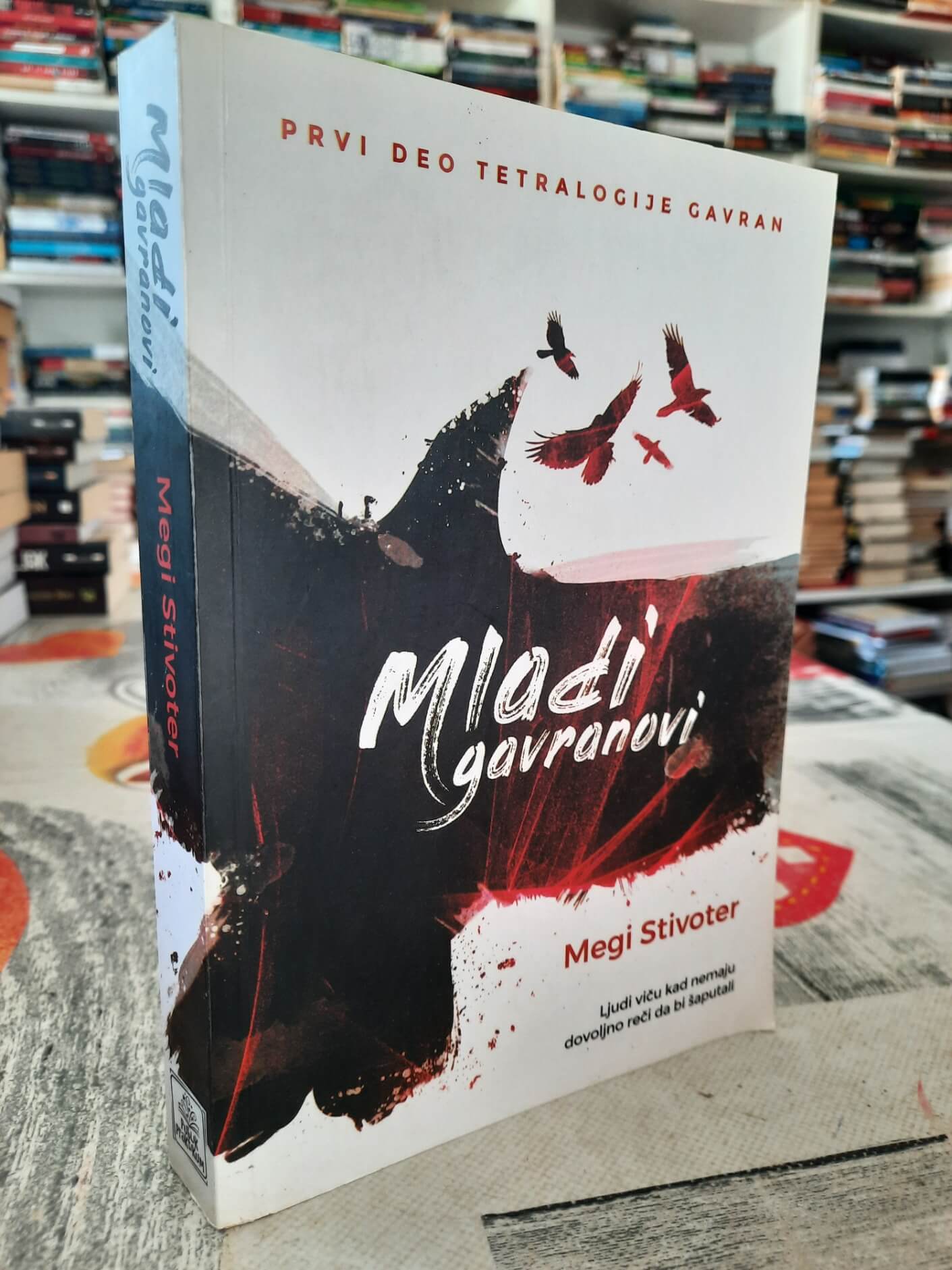 Mladi gavranovi - Megi Stivoter