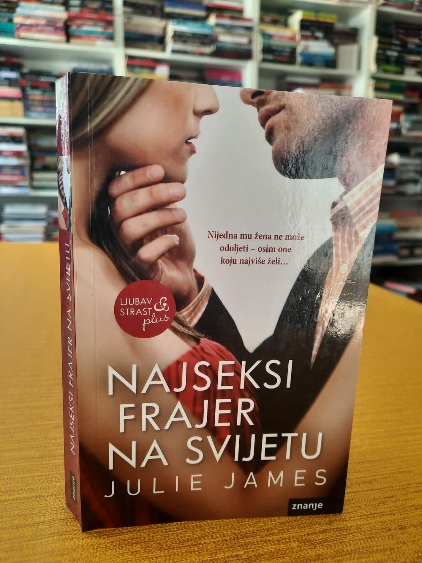 Najseksi frajer na svijetu - Julie James