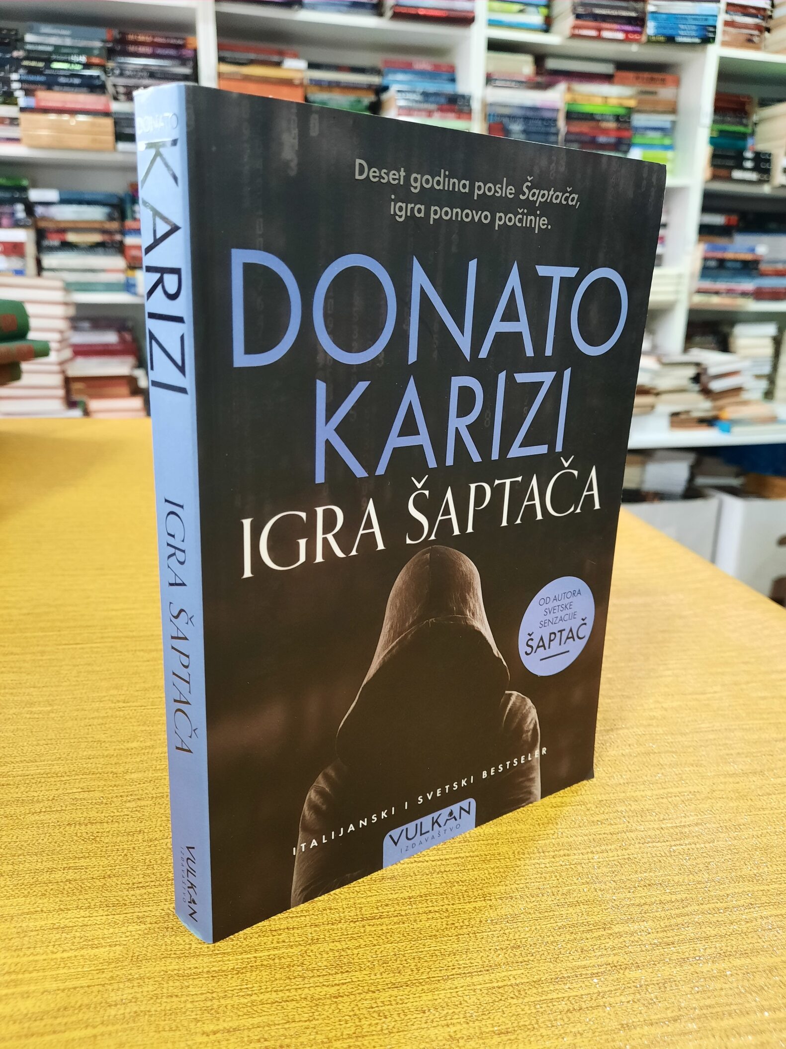 Igra šaptača - Donato Karizi