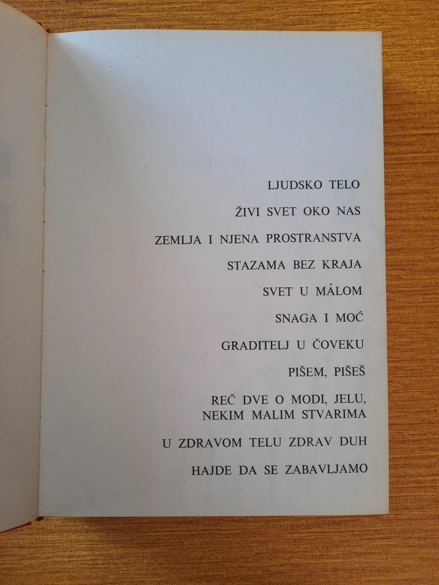 1000 zašto, 1000 zato