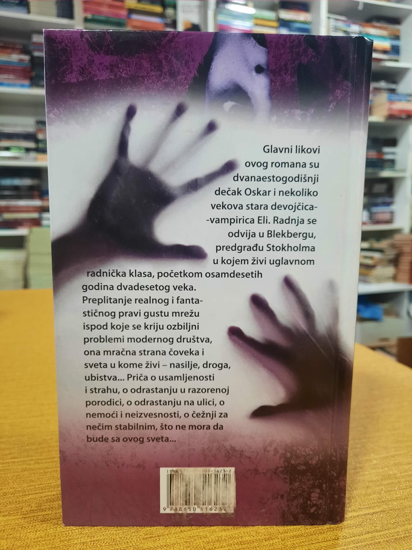 Pusti pravog da uđe - Jon Ajvide Lindkvist