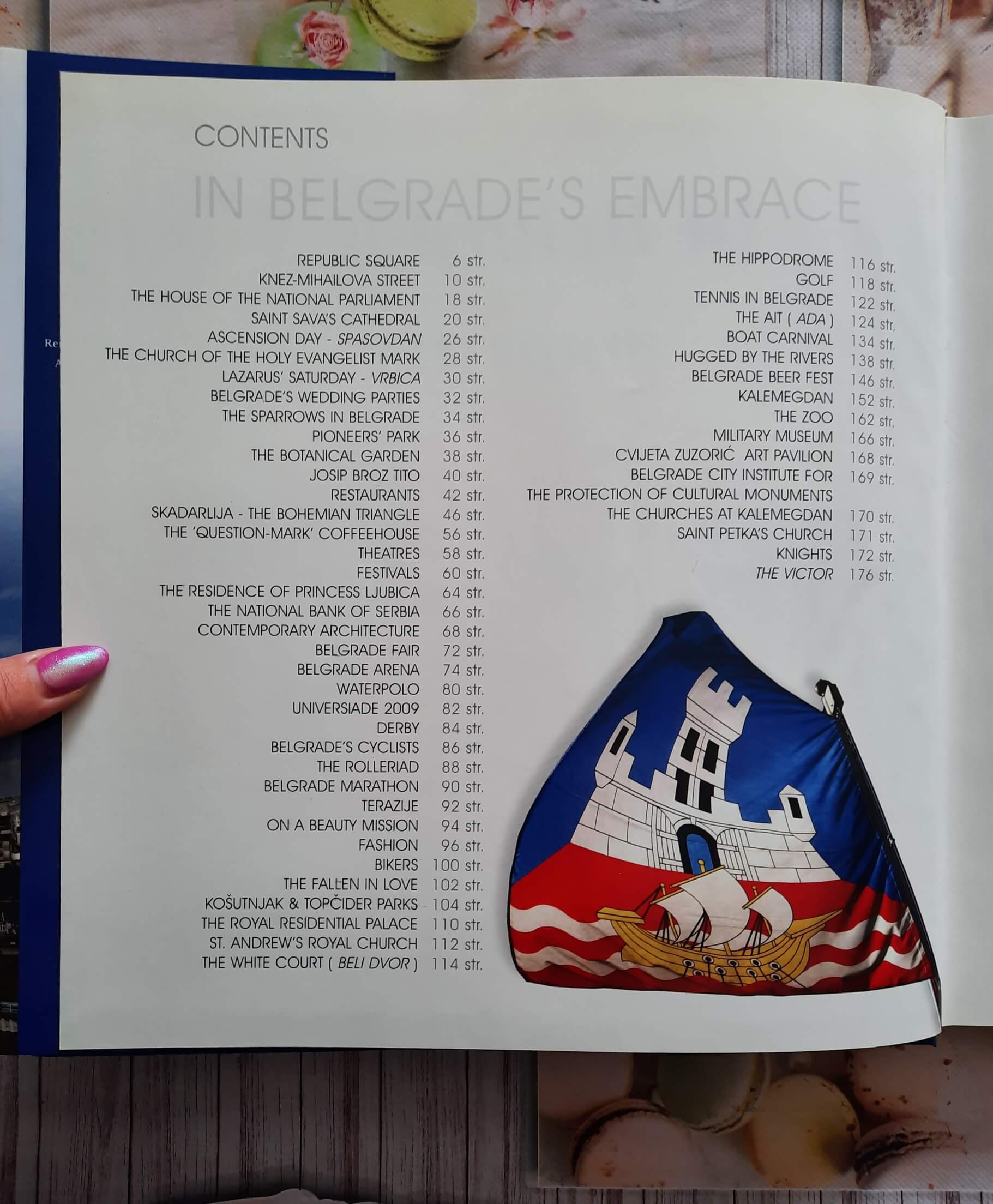 In Belgrade`s embrace - Zoran Radovanov sa zaštitnom kutijom