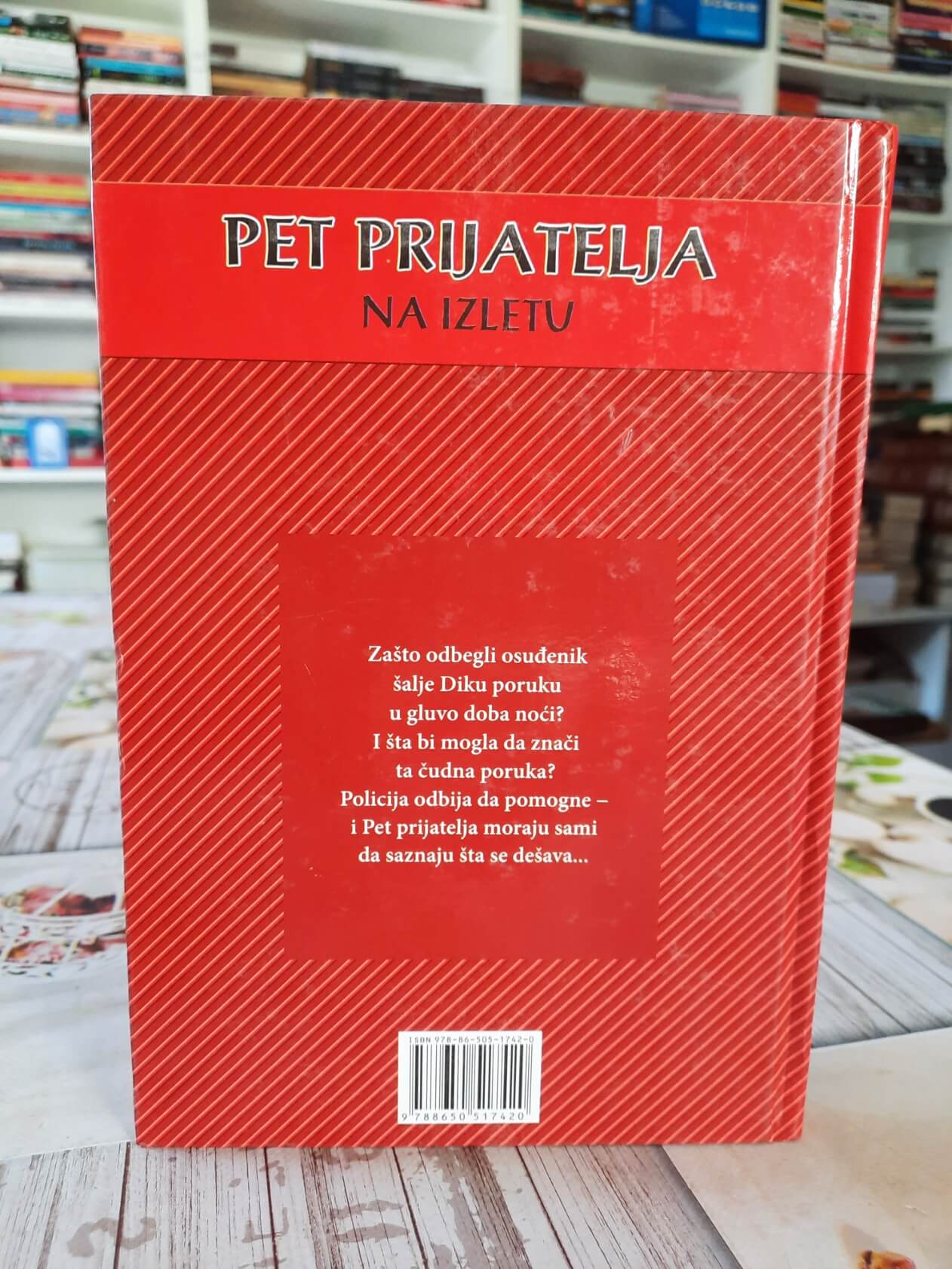 Pet prijatelja na izletu - Enid Blajton