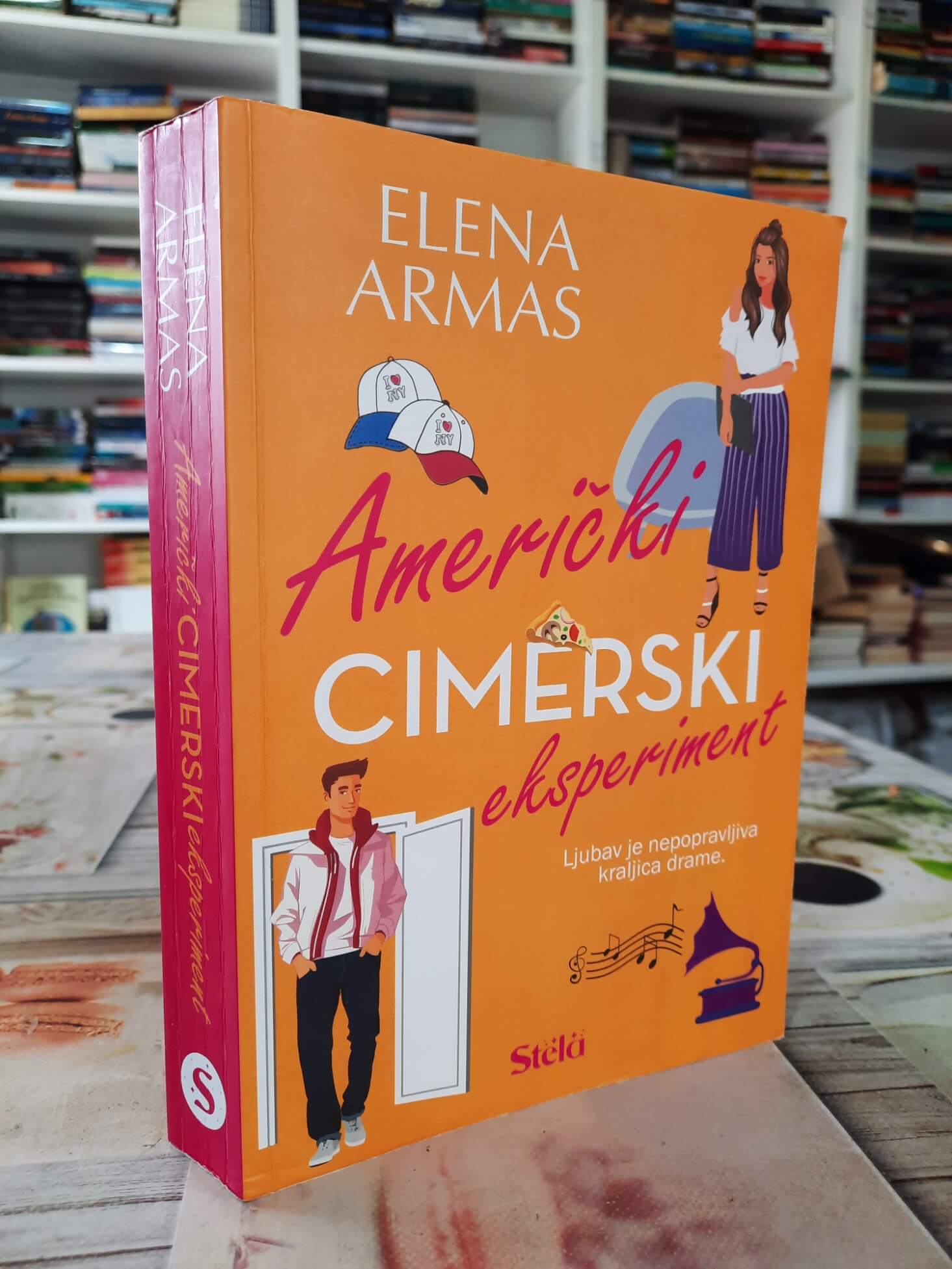 Američki cimerski eksperiment - Elena Armas
