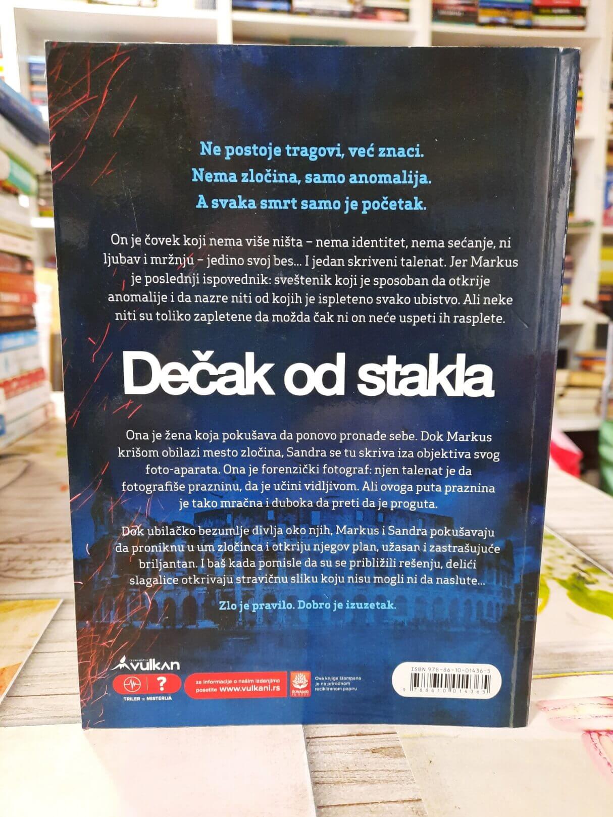 Dečak od stakla - Donato Karizi