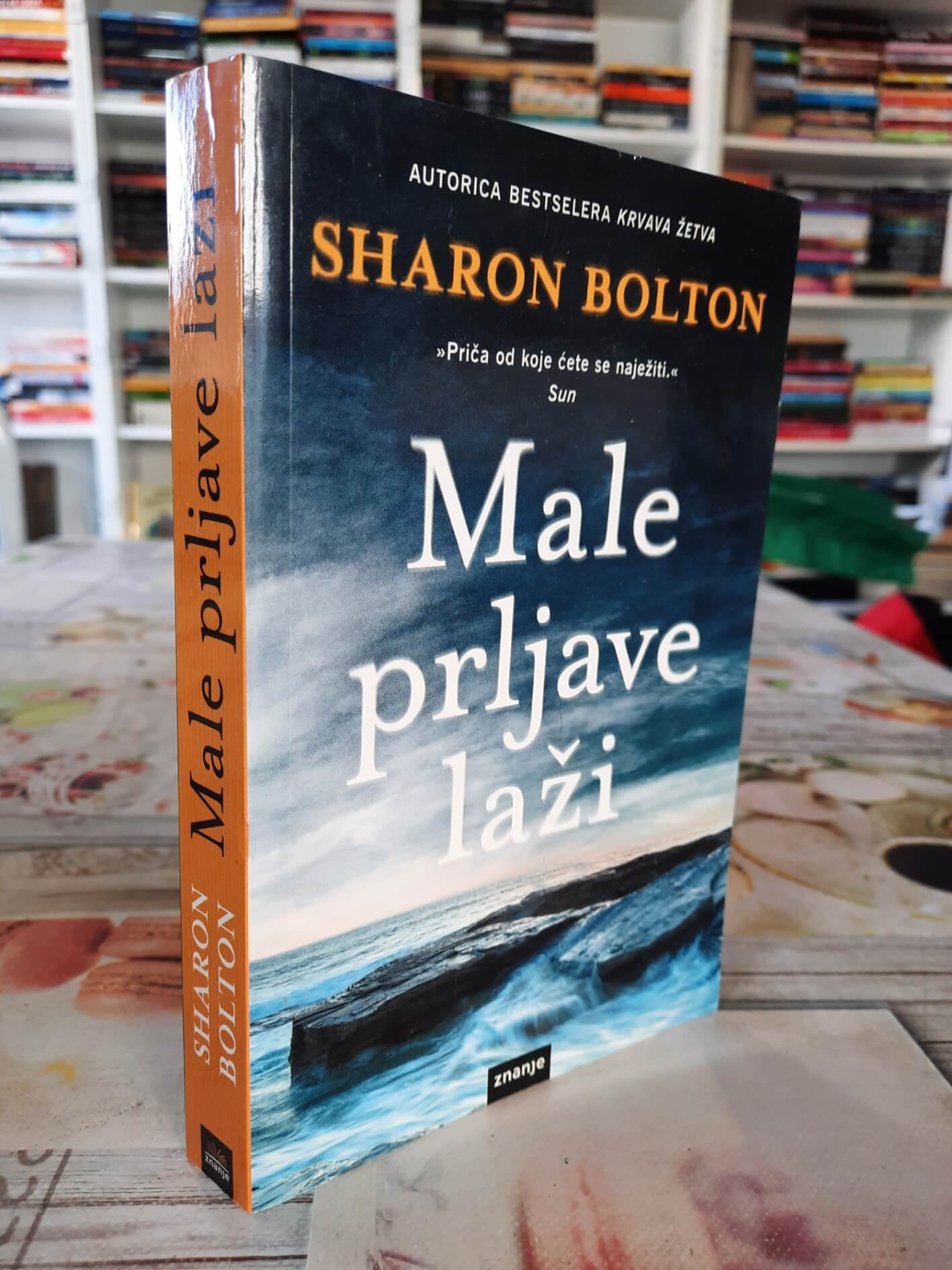 Male prljave laži - Šeron Bolton
