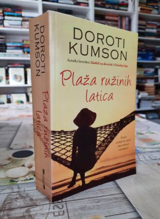 Plaža ružinih latica - Doroti Kumson