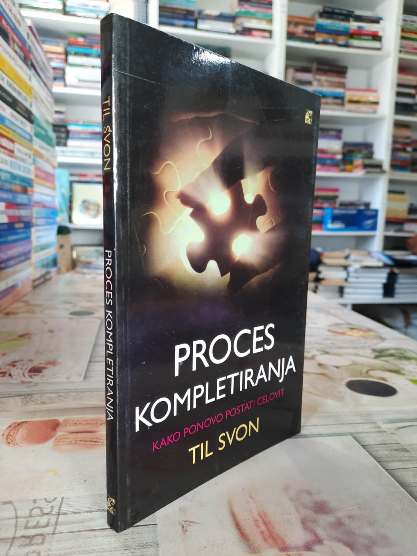 Proces kompletiranja - Til Svon