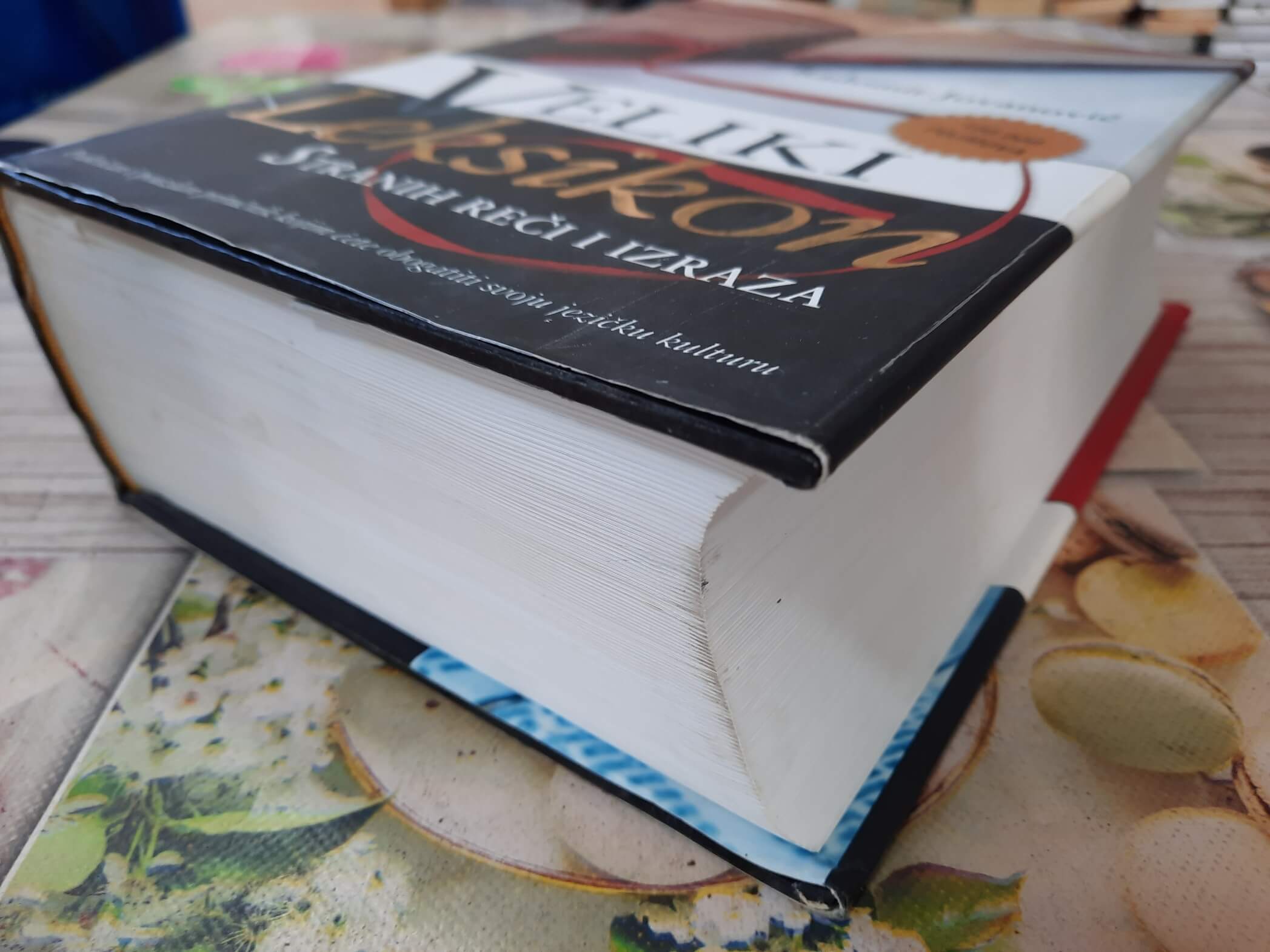 Veliki leksikon stranih reči i izraza - Radomir Jovanović