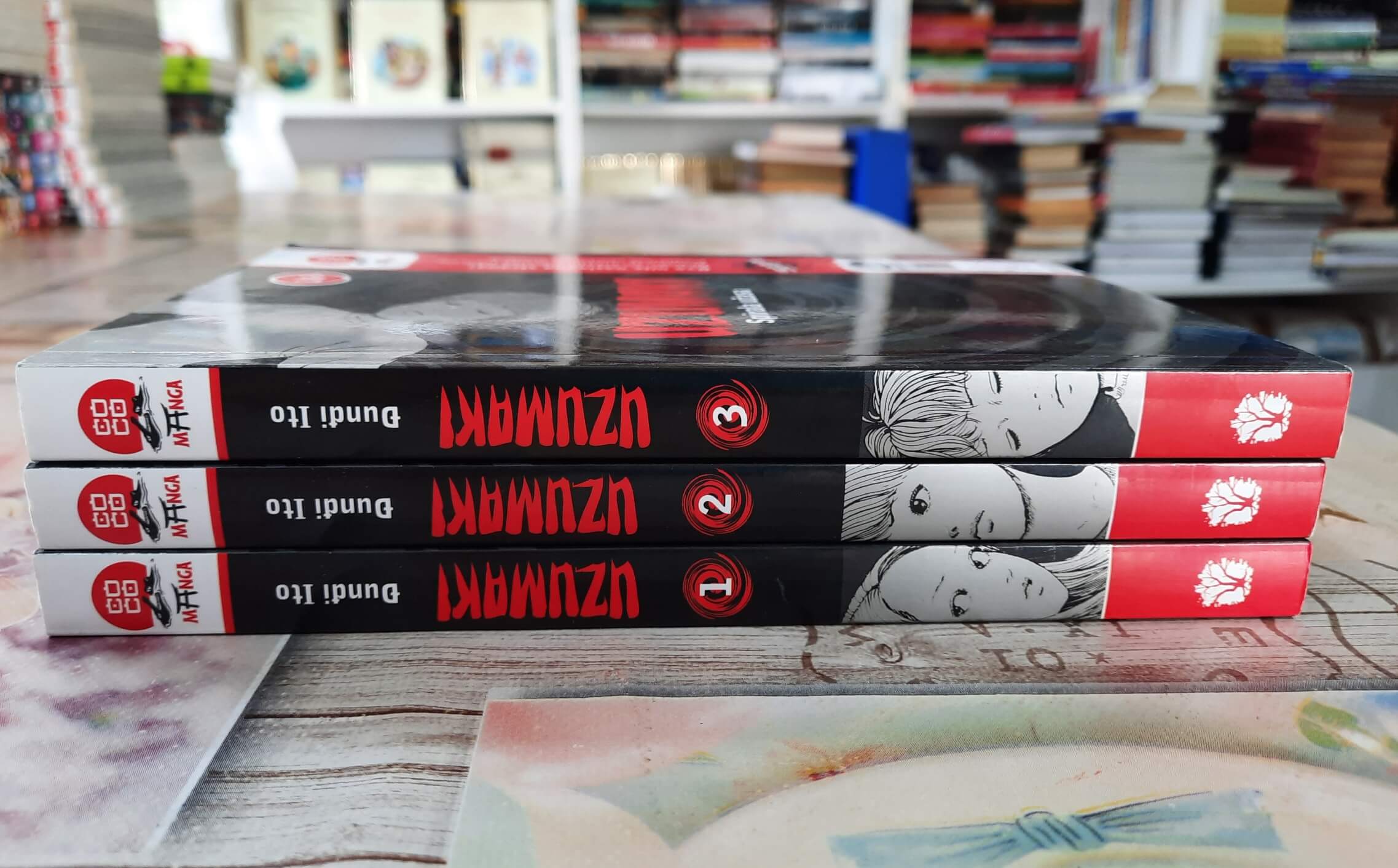 Uzumaki 1 - 3 - Đunđi Ito