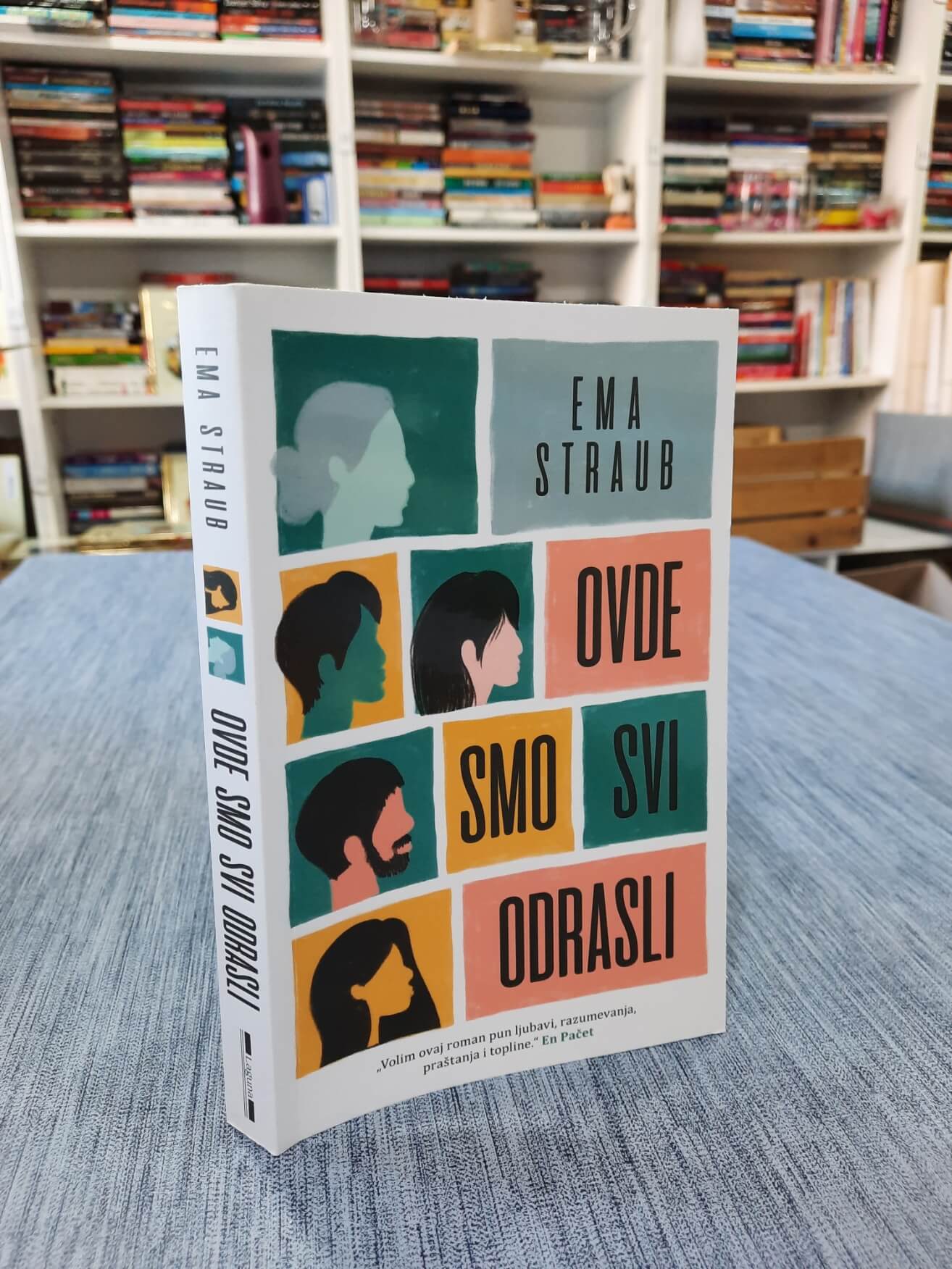 Ovde smo svi odrasli – Ema Straub