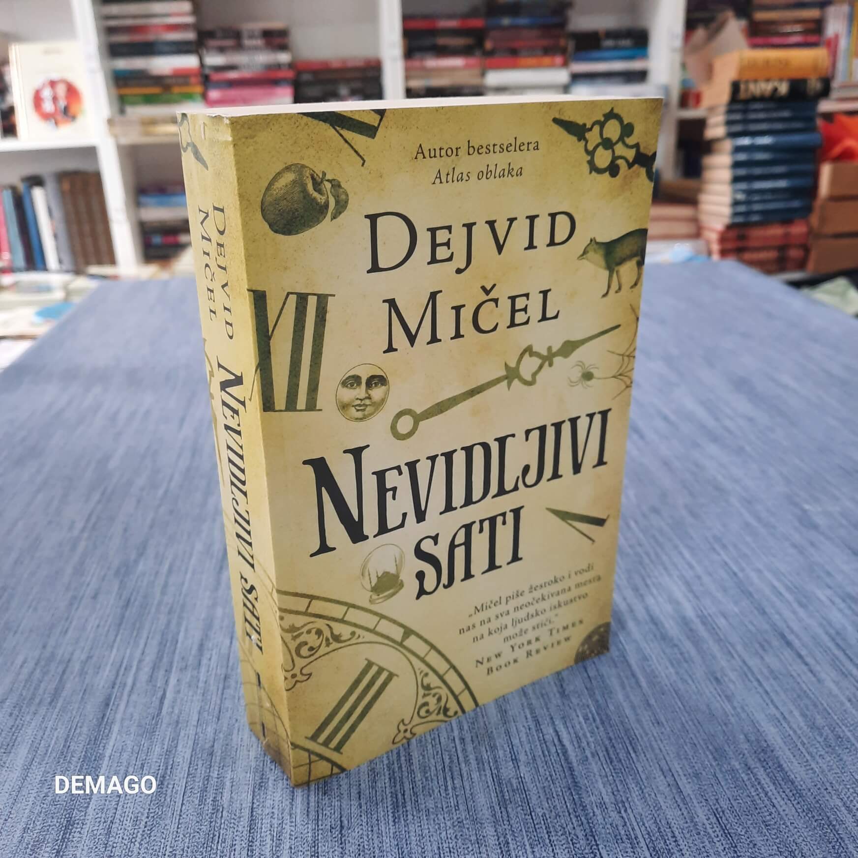 Nevidljivi sati - Dejvid Mičel
