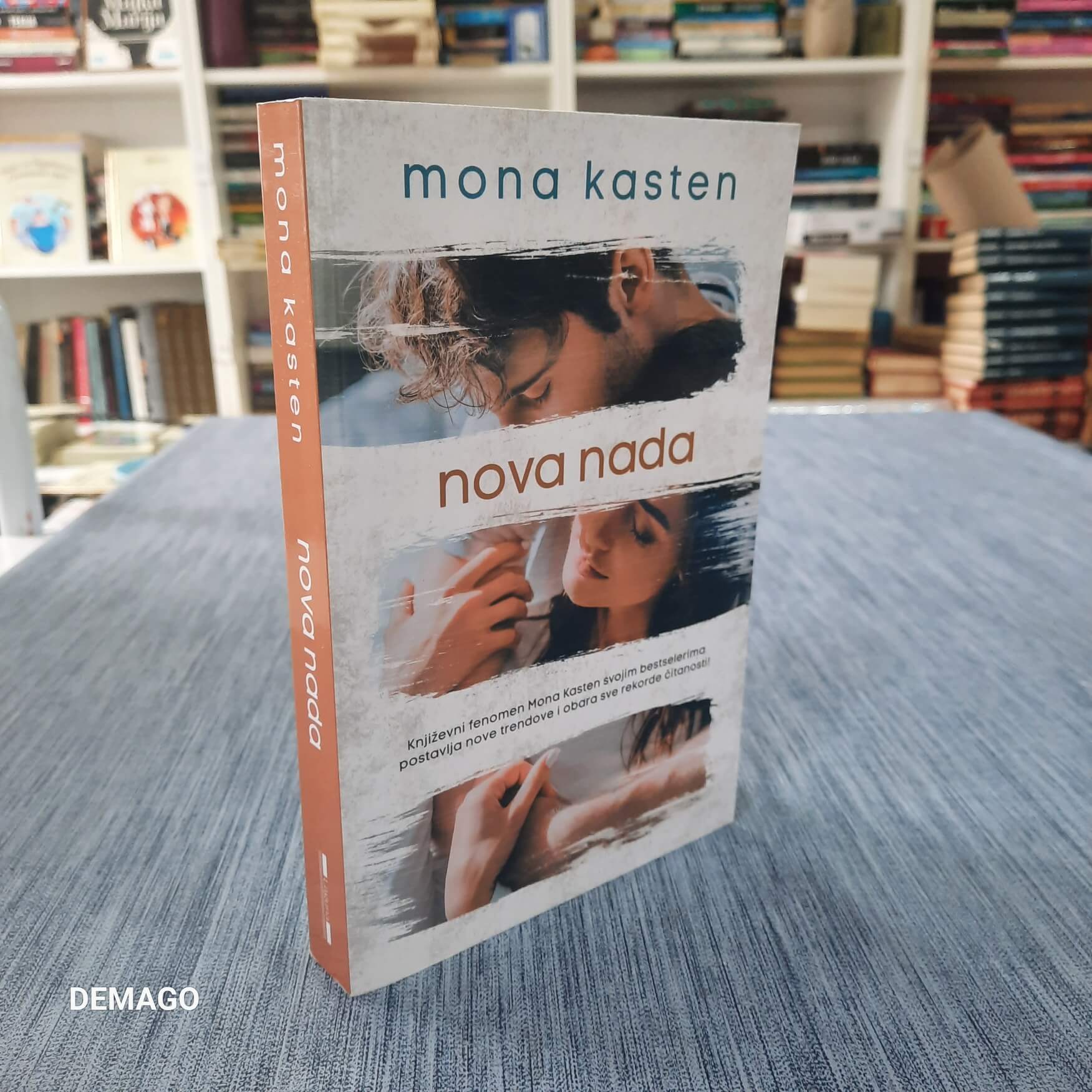 Nova nada - Mona Kasten