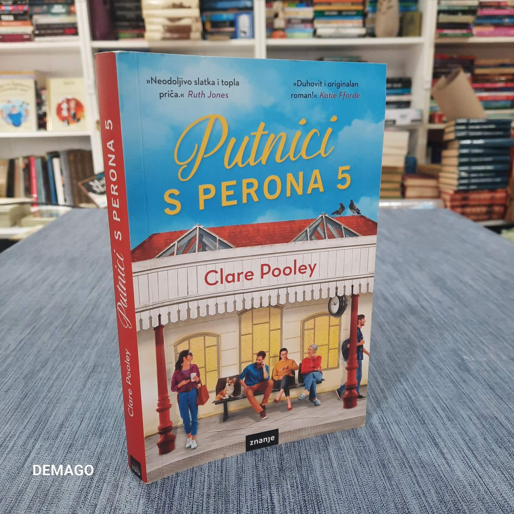 Putnici s perona 5 - Clare Pooley