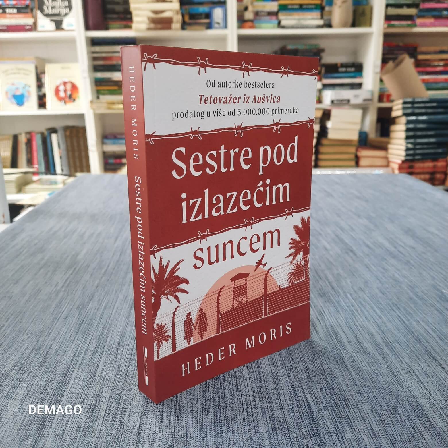 Sestre pod izlazećim suncem - Heder Moris
