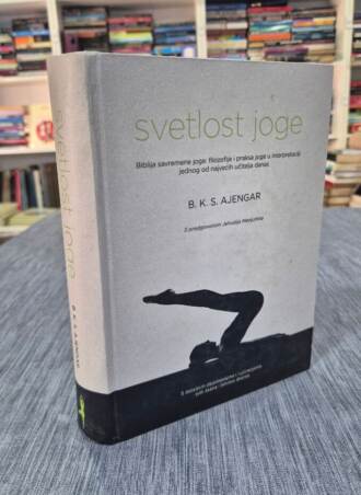 Svetlost joge - B. K. S. Ajengar
